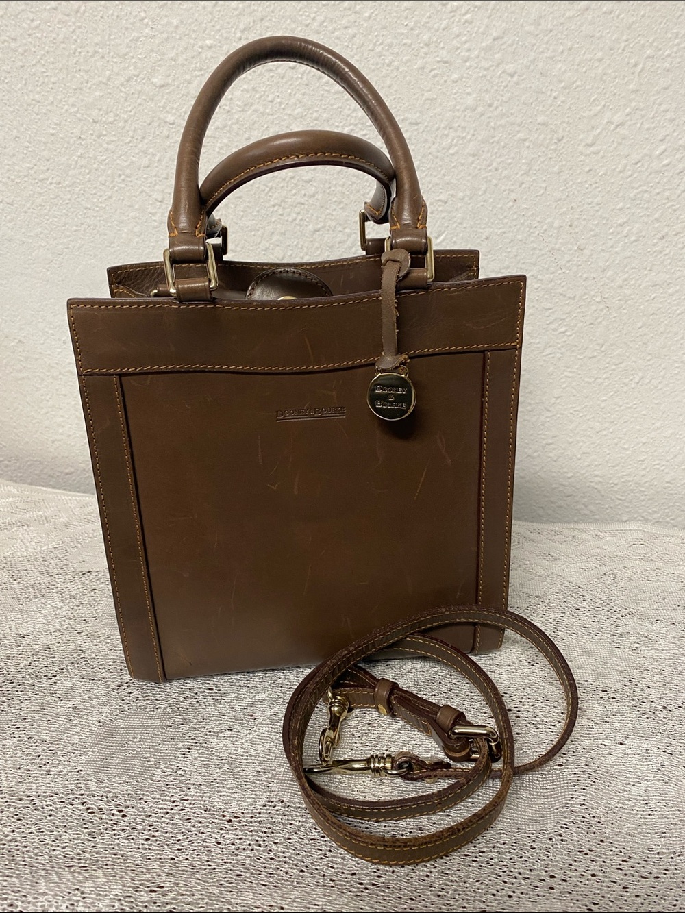 Dooney & Bourke Alto Brown Leather Short Shopper & Shoulder Strap Made in Italy